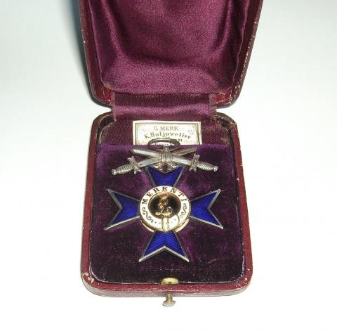Bayern, Militär-Verdienstkreuz (1866-1905) mit Schwertern, in Etui Bayern, Militär-Verdienstkreuz (1866-1905) mit Schwertern, in Etui