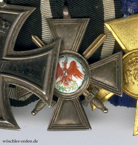 Preußen, Roter-Adler-Orden (5. Modell), IV. Klasse mit Schwertern (1. Ausgabe), an 8er Ordensschnalle mit Mecklenburg-Schwerin Preußen, Roter-Adler-Orden (5. Modell), IV. Klasse mit Schwertern (1. Ausgabe), an 8er Ordensschnalle mit Mecklenburg-Schwerin
