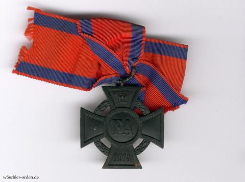 Oldenburg, Friedrich-August-Kreuz II. Klasse am Band für Nichtkämpfer, an Damenschleife